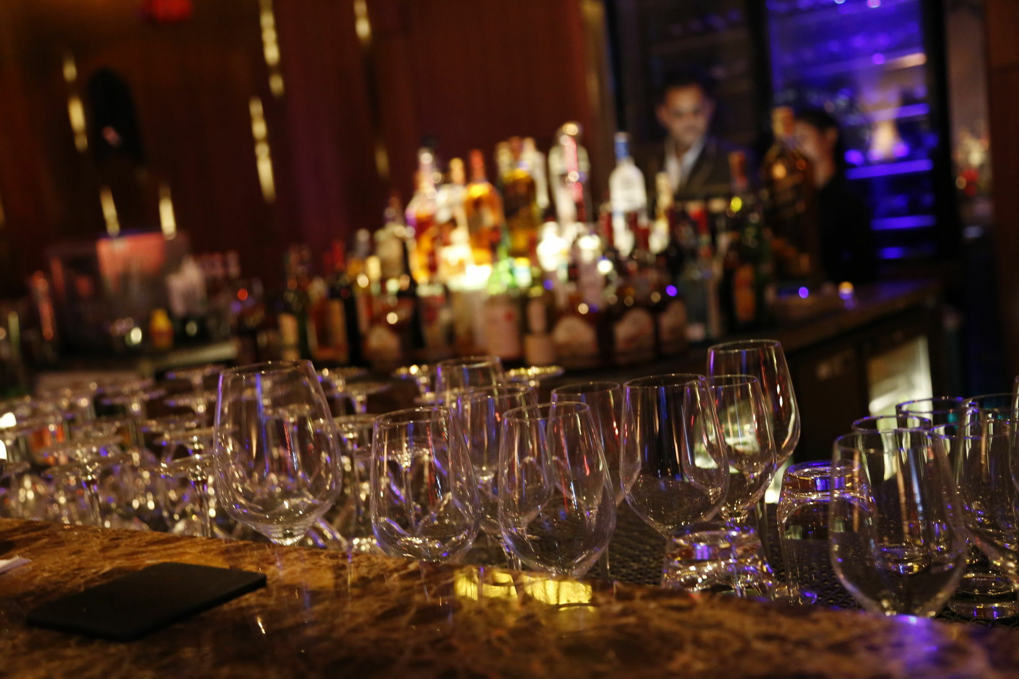 Taj City Centre Gurugram Gurgaon Exterior foto A bar at a nightclub
